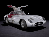 prev-desktop_mercedes-benz-300-slr-uhlenhaut-coupe-89864_000000046898_fe622416_ea2f_474d_8e20_9fedc91e5303.jpg